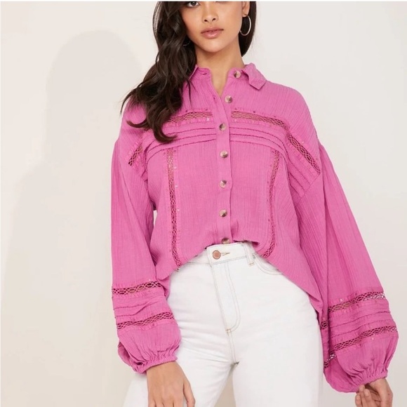 FREE PEOPLE Summer Stars Crochet Trim Boho Purple Pink Fuchsia Blouse Shirt M - Picture 2 of 15